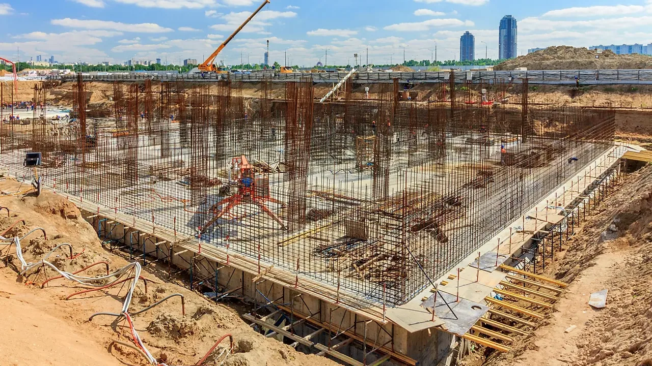 foundation for steel buildings on soft soil