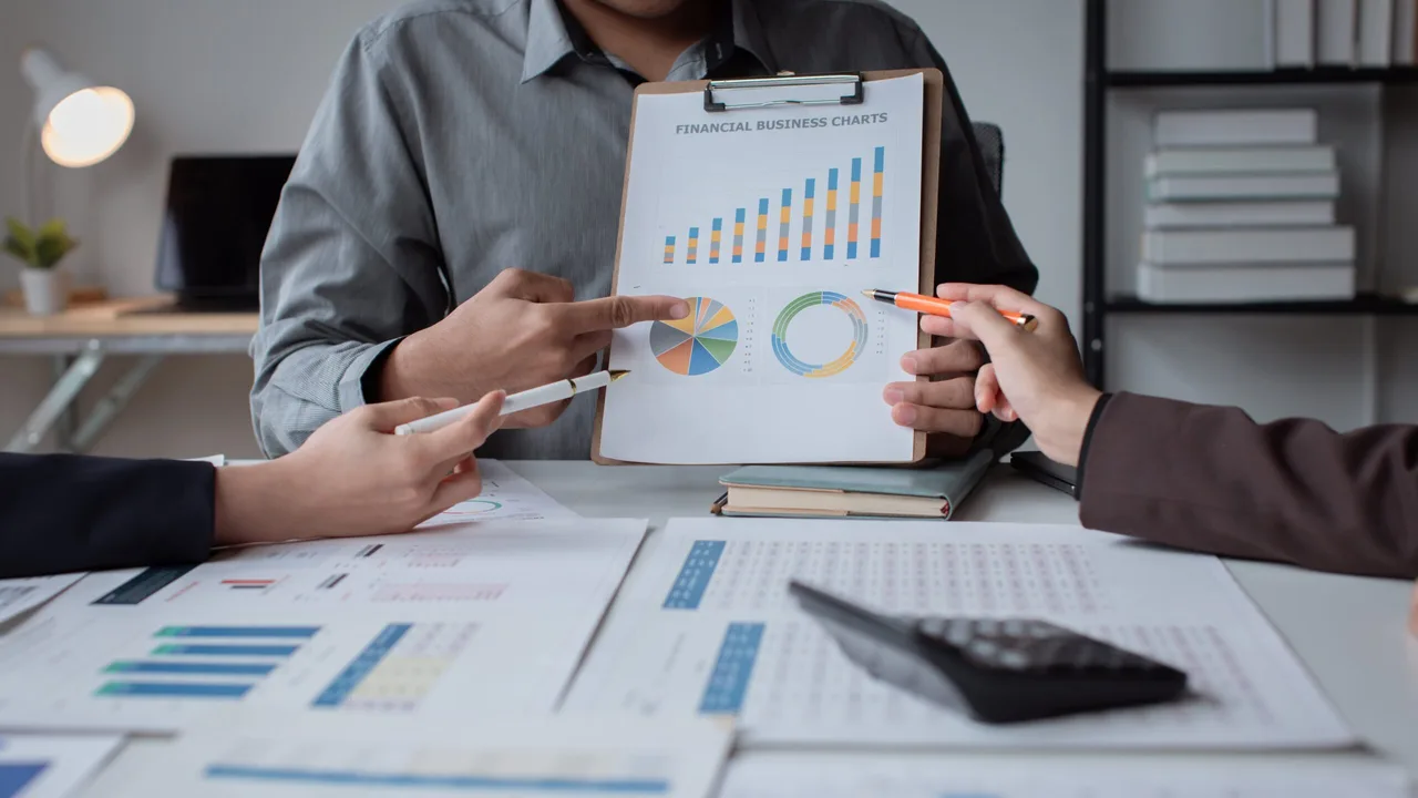 high performing B2B sales pipeline